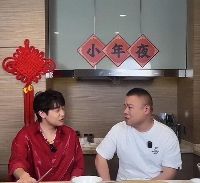 【岳云鹏压力大到失眠，我们该怎样看待明星的压力？】
岳云鹏自曝压力大到失眠，甚至
