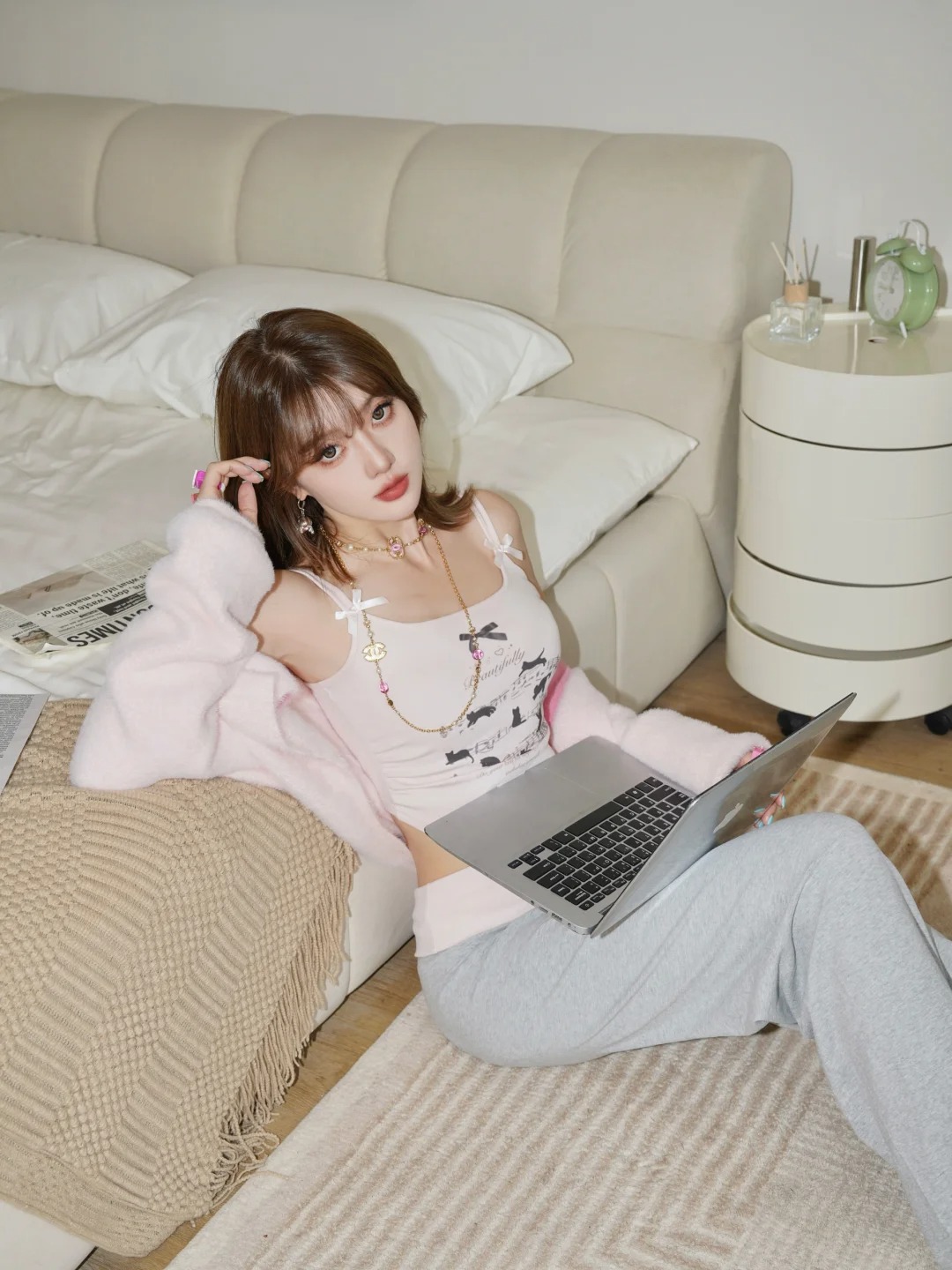 居家日常💻i人宜宅家
少女感穿搭yyds！
很有春日的活力💖俏皮感呐
把在日