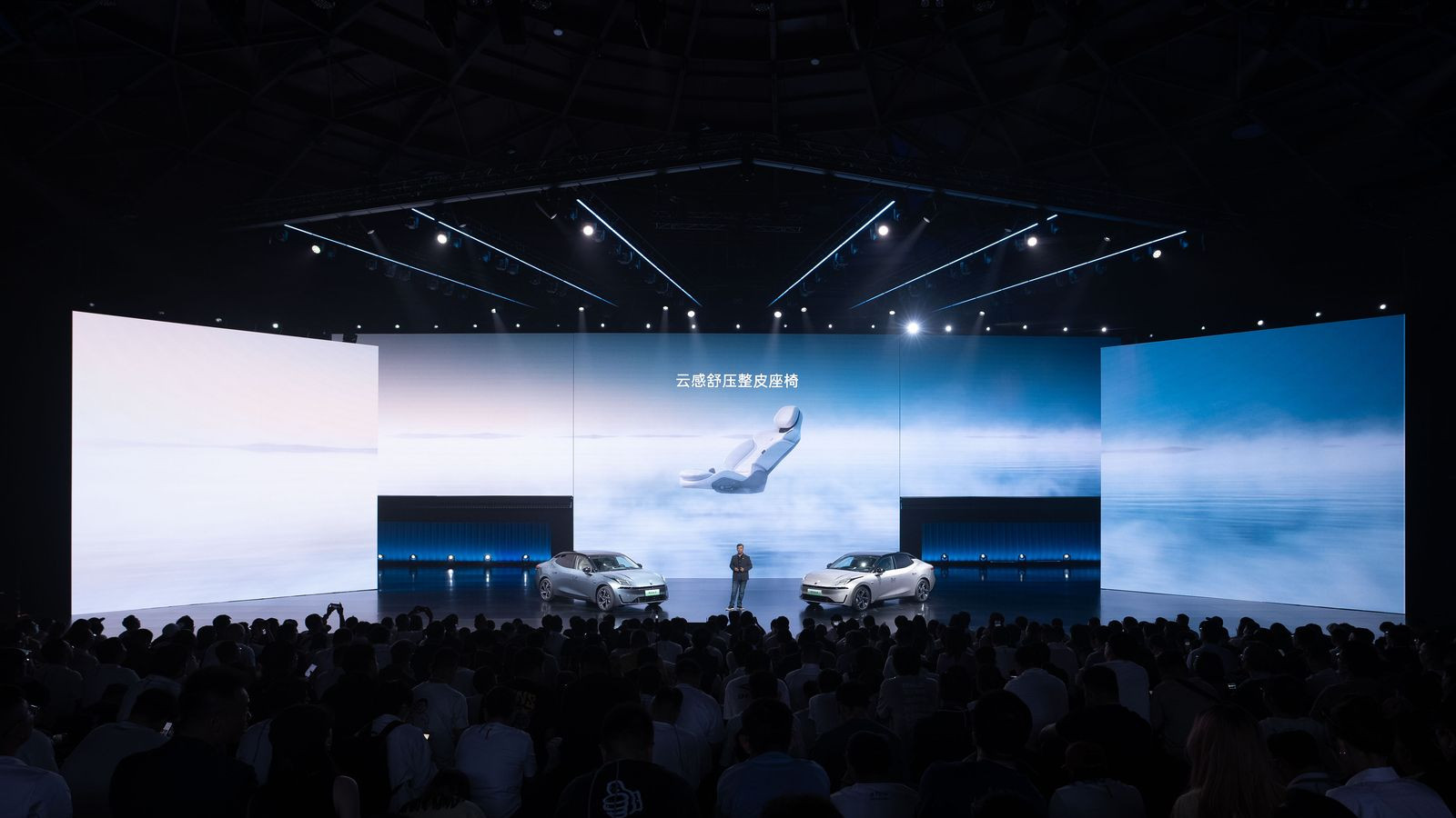 混动先锋对决：帕萨特插混、雅阁E PHEV、领克07 EM-P，谁将引领未来趋势？