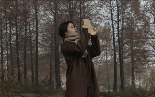 第四次闹分手，我听见他说： 一想到孟舟之前谈过那么多男的，我就觉得她……好脏