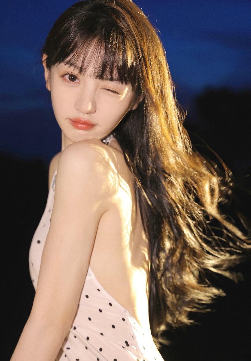 田曦薇——清新而高洁