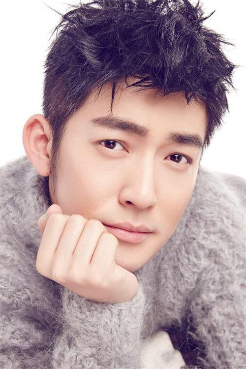 有认识这个人的么？