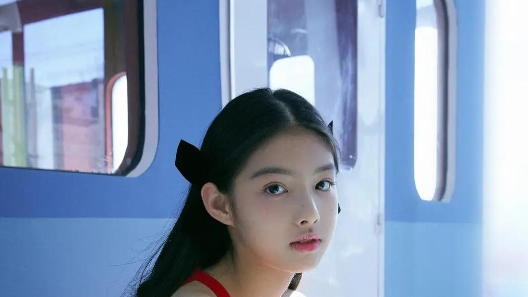 《少林女足》星女郎，颜值性感俱佳获好评