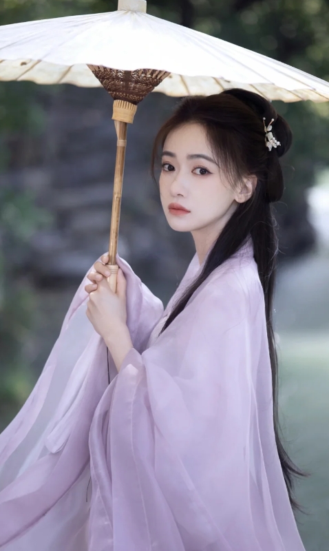 吴谨言——柔韧而优雅