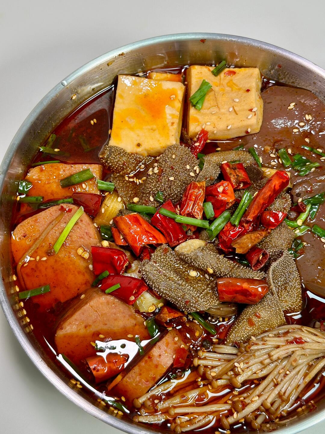 做面不行，但是我做的毛血旺你可能会喜欢😍，因为是真的很好吃呀😋😋
而且，调
