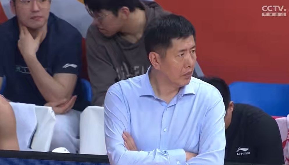 山东男篮的状态似乎终于找到了属于自己的节奏，尽管来得稍晚了一些，但无疑给他们带来