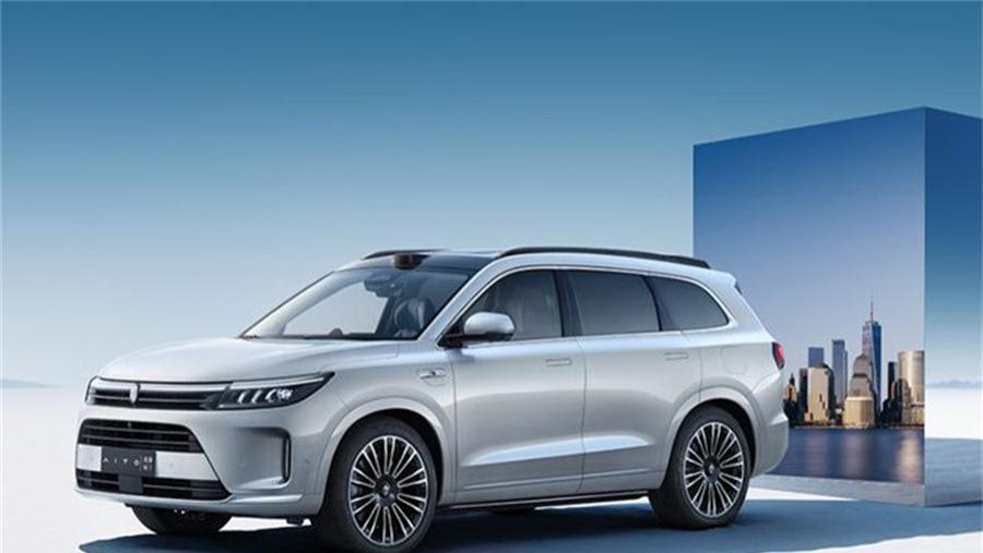 短期降价增配 问界新M7遭车主集体投诉