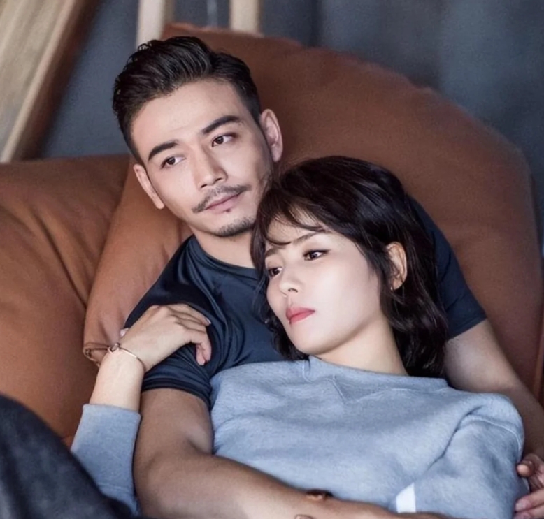 从“顶级男神”到“受人唾弃”40岁的杨烁