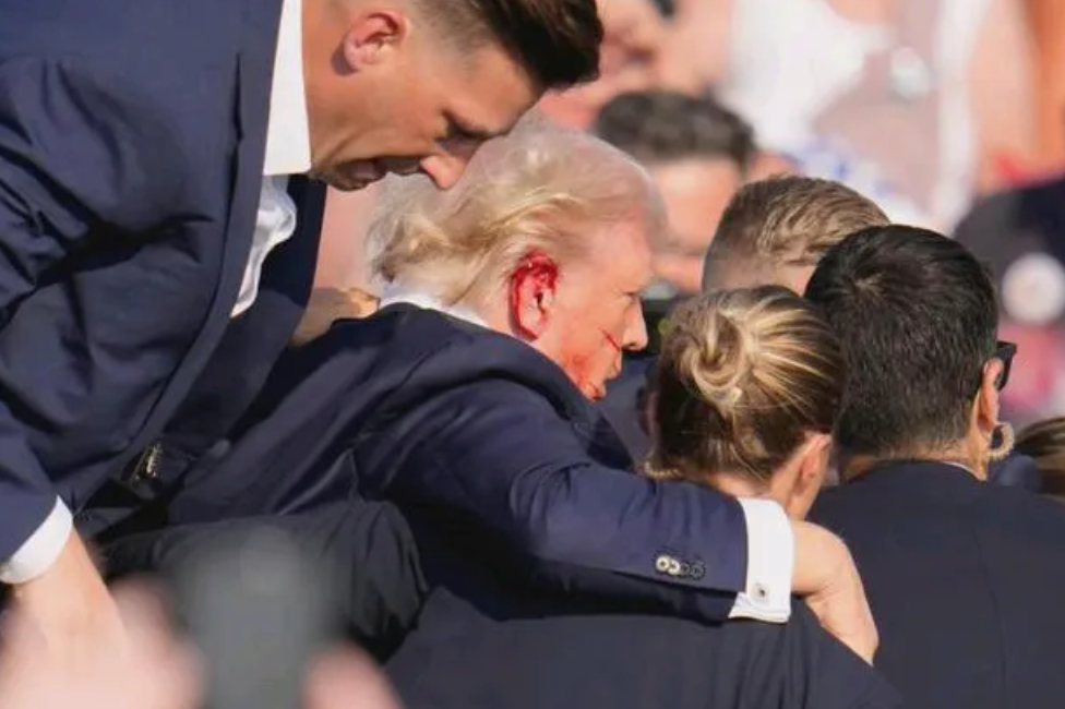 中美贸易战，美国必败！
昨天，也就是中国的大年初一。当全国人民都沉浸在新年的欢快
