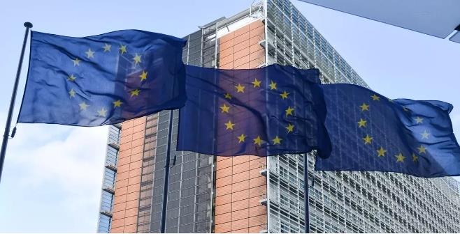 俄罗斯真坚强呀！
欧盟理事会宣布，将对俄罗斯的经济制裁延长至2025年1月31日