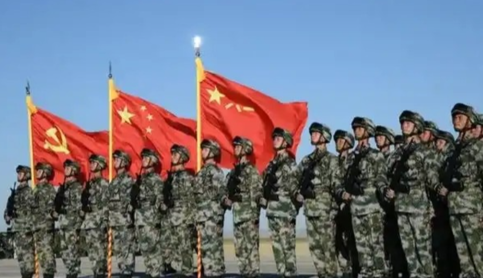 如果现在的中日再次开战，解放军多久能将其击败？
 
第一：日本自卫队虽然只有25