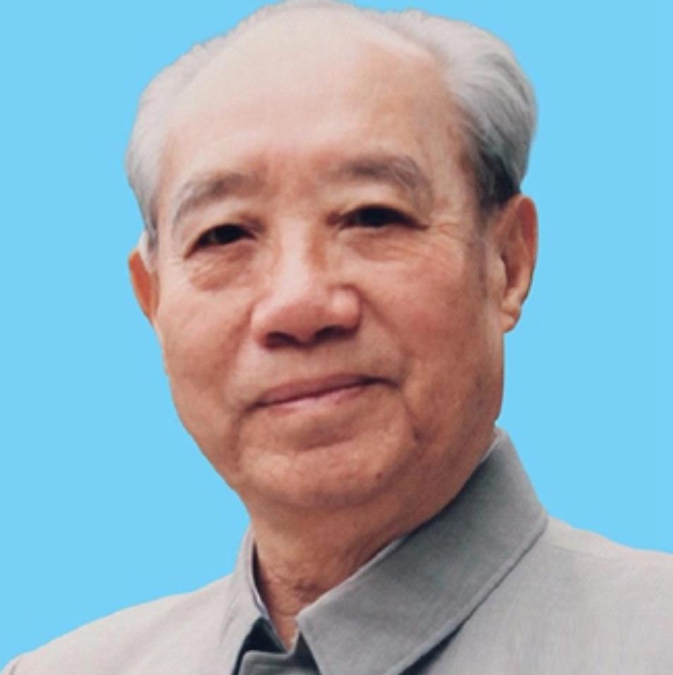 1947年，毛主席在转移前，特意问了问汪东兴：“敢不敢留下来应敌？”汪东兴斩钉截