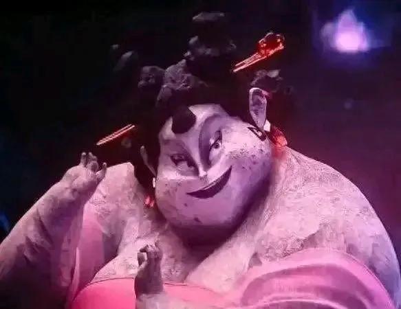 为啥哪吒 2 里要收石矶娘娘。石矶娘娘出场时间不长，可我真被她圈粉了！！！
如果