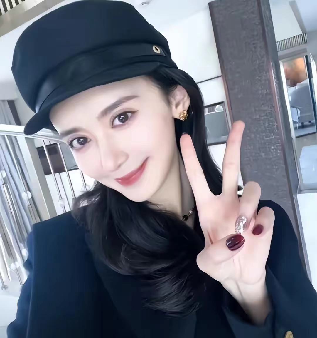 5月8日娱乐圈传来大瓜，“夏东海”的扮演者高亚麟被女演员魏嘉举报出轨和家暴！


