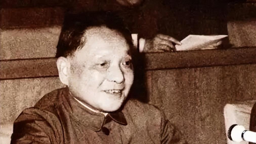 周总理逝世后，欲让叶剑英致悼词，叶剑英：若论资历只有一人合适