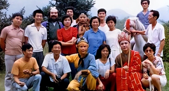 《西游记》“骗”了我们38年，龙宫竟然是用鱼缸拍的，真有大智慧