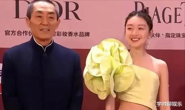 又一“谋女郎”上线，这次，74岁张艺谋让世界再次“刮目相看”！（张艺谋新晋谋女郎）-第28张图片-九妖电影