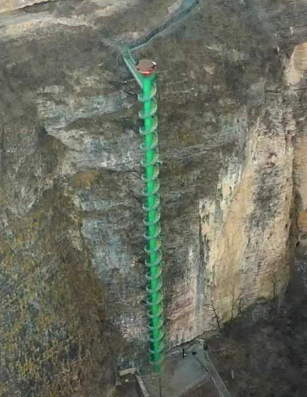 这是哪里，有人走过么，这不得累死