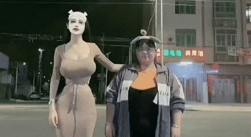 左边30万彩礼，右边倒贴80万，怎么选？