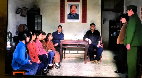 对不住了，观众喊话梅婷，陆毅，董洁：这么清纯的年龄段戏，你们怎么敢接，怎么好意思