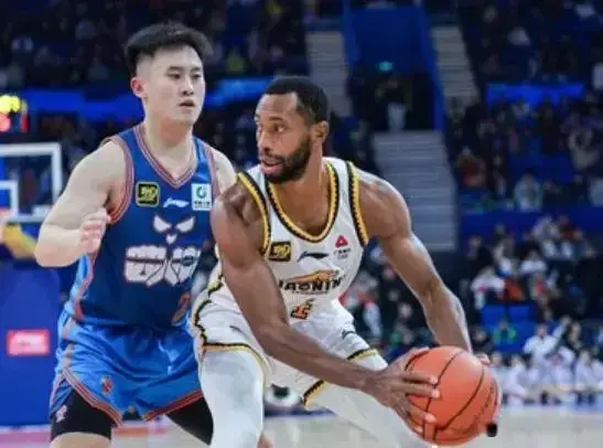 CBA积分榜巨变！辽宁让位，北京跌出前六！