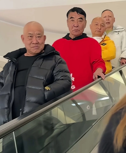 嘿，瞧瞧，这四大恶人算是到齐啦！不过就他们这长相，一看就凶巴巴的，想让他们演好人