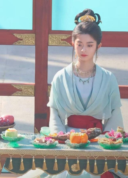 《楚乔传2》女主的眼神被不少观众注意到，认为她的眼神中蕴含着一种特殊的魅力，与前
