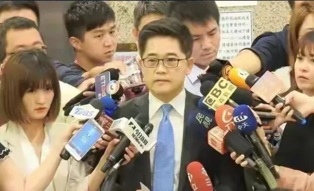 国民党终于坐不住了，反罢免大战已一触即发

柯建铭扬言大罢免后，不但绿营侧翼更加