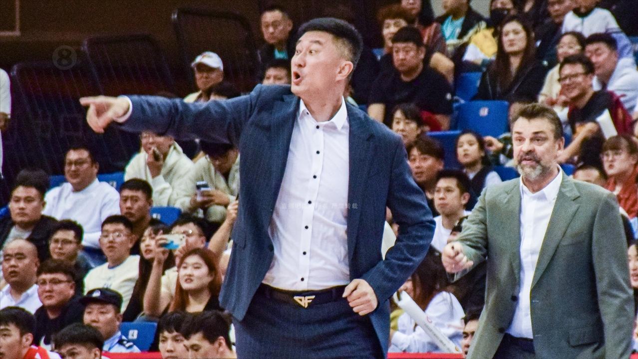 陈正昊又在给自己找借口 山东面对新疆竟然耗尽心血进攻不力 杜锋果然是发掘潜力的高手