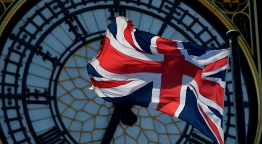 英国伊斯兰化比我们想象的还要严重！
    美国副总统万斯说英国2035年左右将