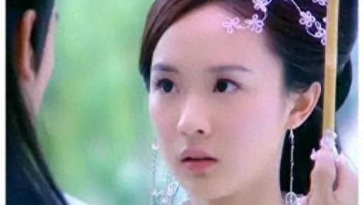 童年女神，小3专业户，老板女儿阴阳她，却又有最宠爱她的丈夫