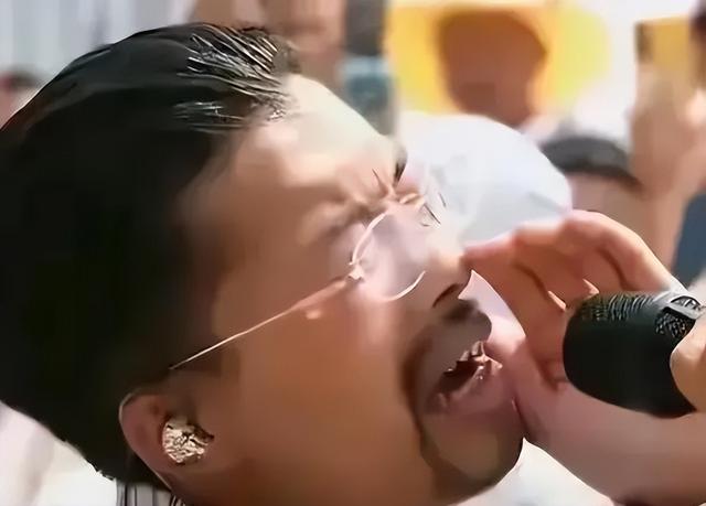 网红郭有才,泡沫散了,更加啥都不是!自己就是“假大空”的小丑-第13张图片-九妖电影 网红郭有才,泡沫散了,更加啥都不是!自己就是“假大空”的小丑-第13张图片-九妖电影