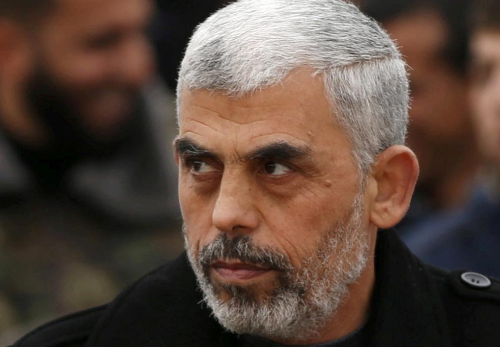 突发！哈马斯领导人辛瓦传遭以军击毙。
据英媒报道，以色列军方17日表示，正在查证