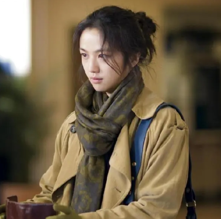 汤唯：分居未离婚，独自带娃专注照顾儿女