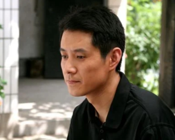 郭广平是一位备受尊敬的演员