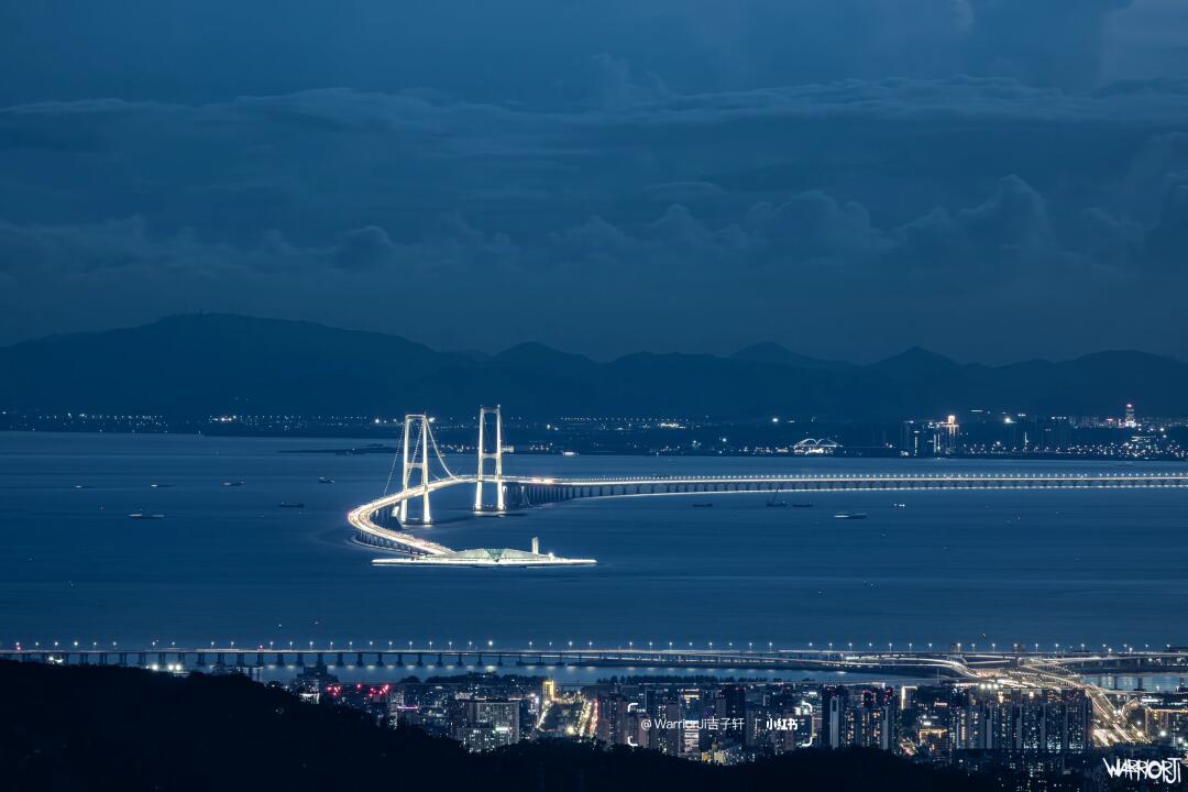 2024记忆存档｜我收集的Blue Hour🦋Blue Moment