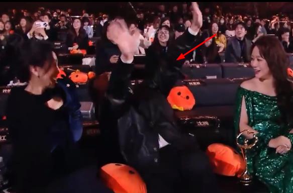 沈腾老来得King！