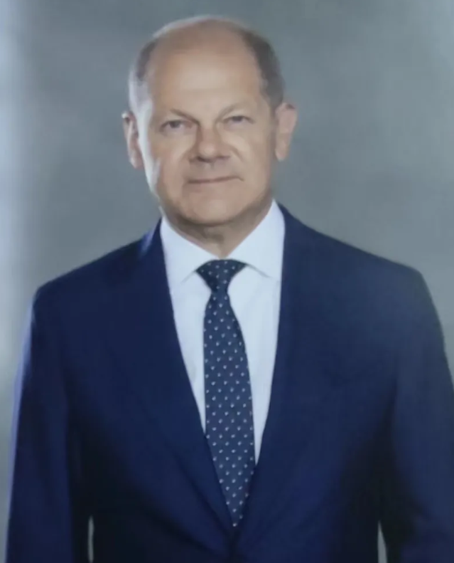 俄罗斯一点面子不给德国呀！

第一，德国总理舒尔茨在通话中表达了对俄乌冲突的深切