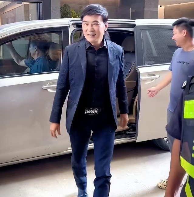 焦恩俊怎么老成这样了 岁月真是一把杀猪刀