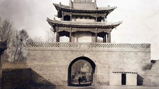 115年前清朝末年，澳大利亚莫理循拍摄的乌鲁木齐珍贵照片