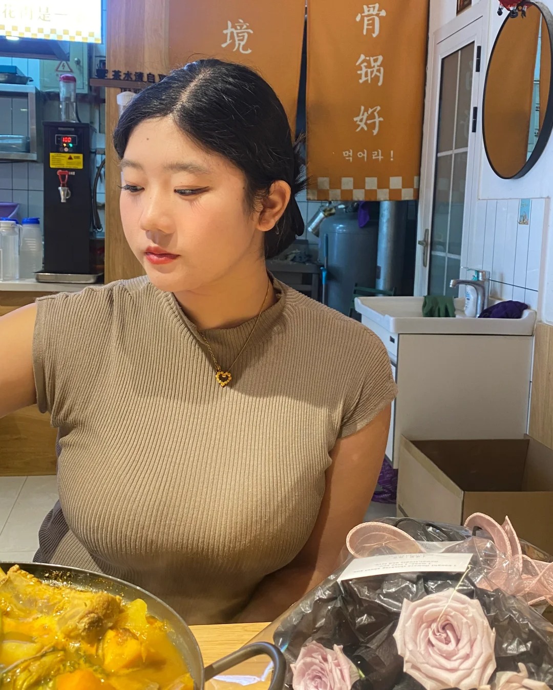 今天回漯河和姐姐一起吃了爱吃的脊骨锅