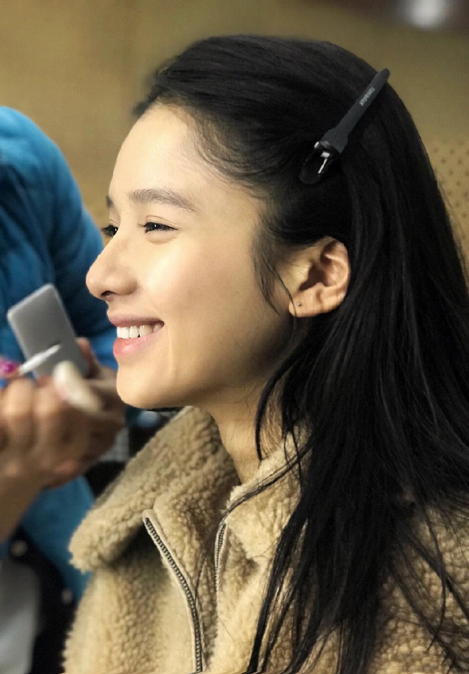 19岁的张婧仪是什么样子的