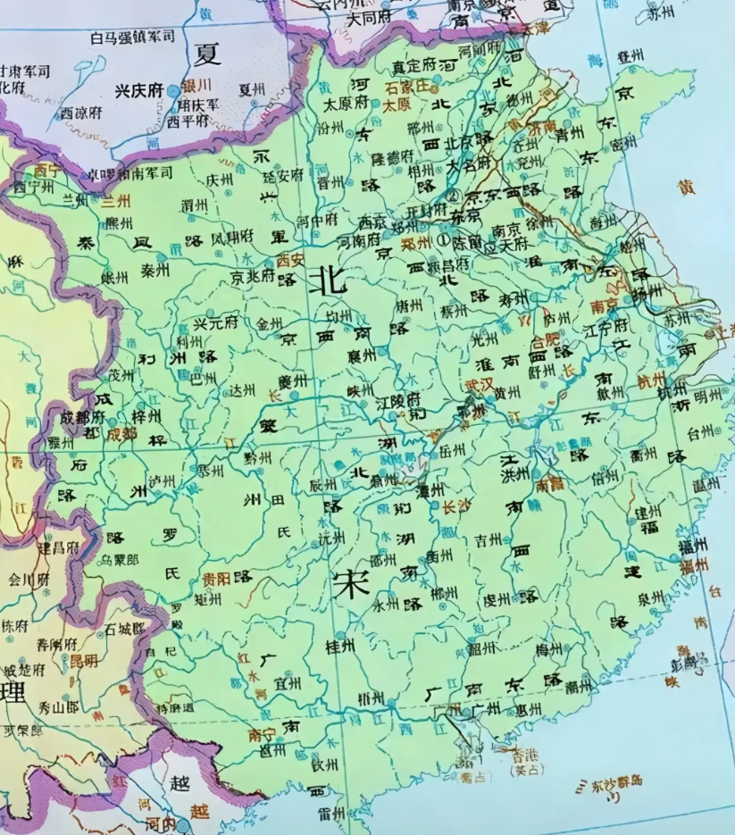 赵匡胤有没有资格和秦皇汉武唐宗并列？从地图上看，赵匡胤还真有这个资格 。

虽然