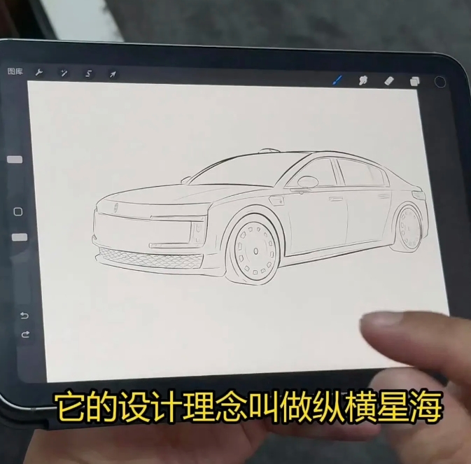 余承东千思万想，想到了一切也没想到，去看车展的自媒体人居然这么牛！
若要去参观最