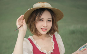 在线等，不小心发现老公和前任的亲密照片，该怎么办