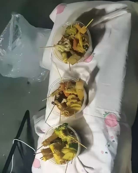 一晚上冻了5个小时，一份也没卖出去！什么原因？