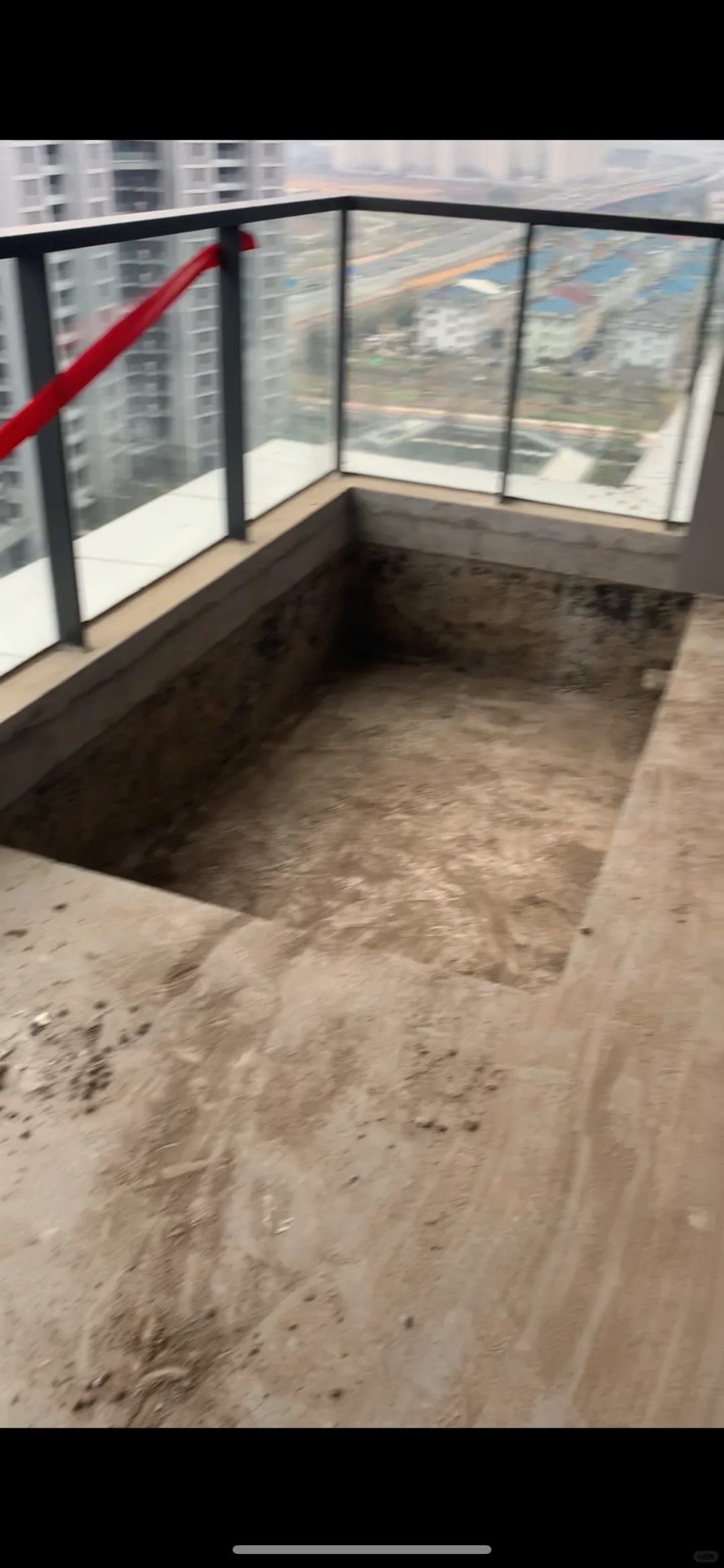 阳台上有个下沉的地方怎么利用比较好