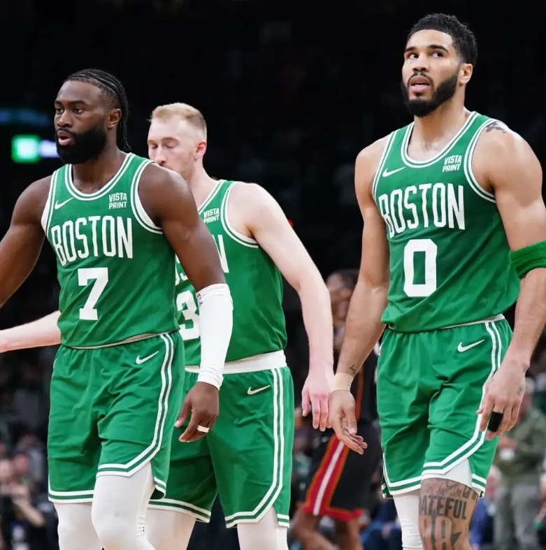 脸都不要了，凯尔特人97-110猛龙，也看清这3个真相

1，决定凯尔特人上限的