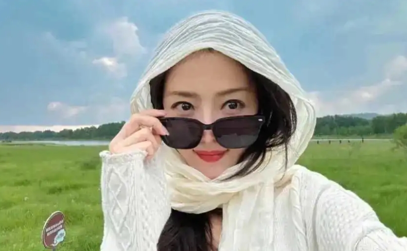 邓家佳：婚姻迷雾后，华丽转身再掀演艺悬疑