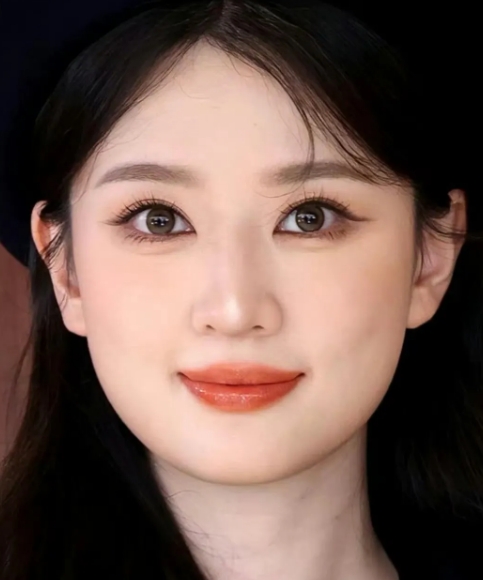 家人们，乔欣结个婚跟 “换了个人” 似的！气质全变了，以前的清冷感少了许多，如今